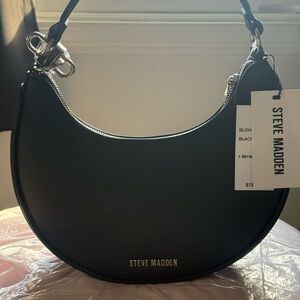 Steve Madden Sleek Black Shoulder Bag